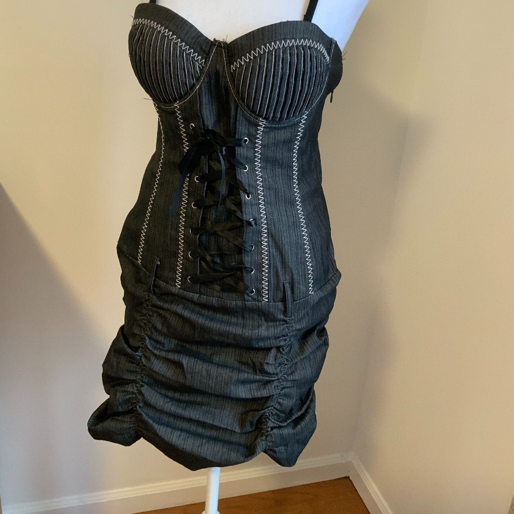 Ok yes mini dress size M